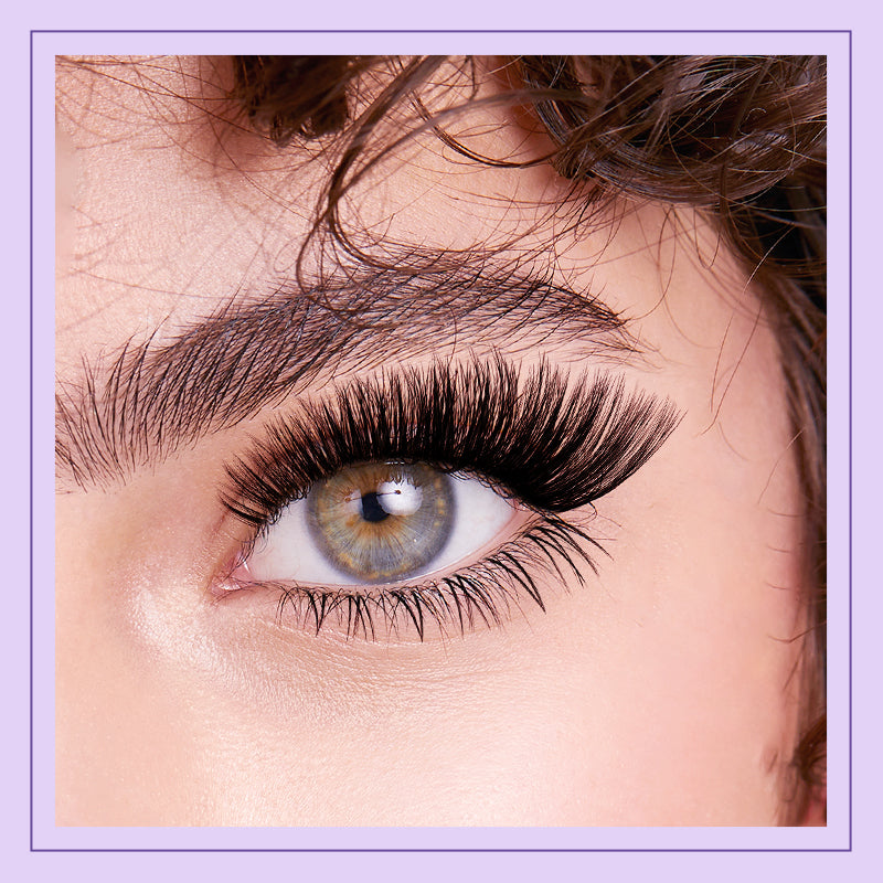 The effect of wearing B&Q Bottom Lashes