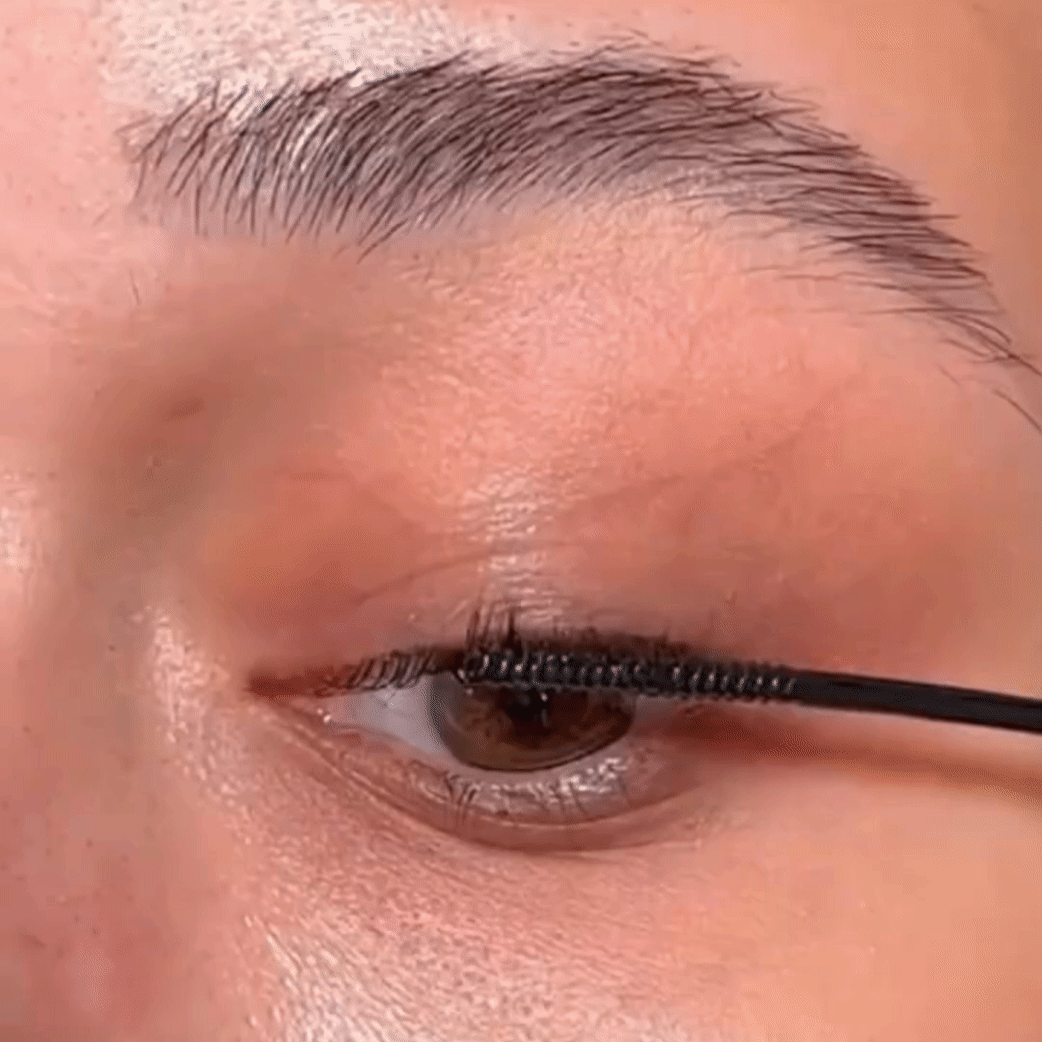 First step in using diy lash: Apply Adhesive
